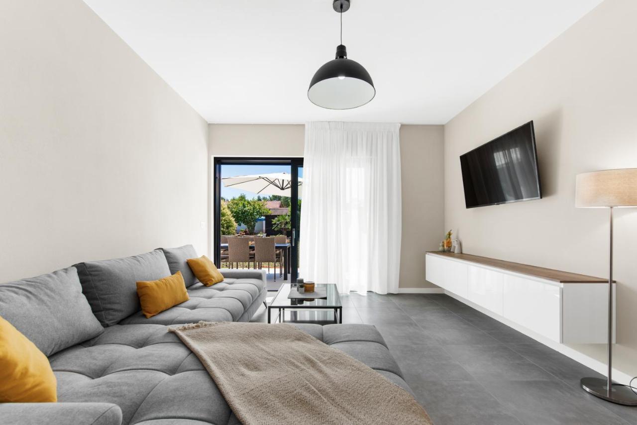 Villa Atena 波雷奇 外观 照片
